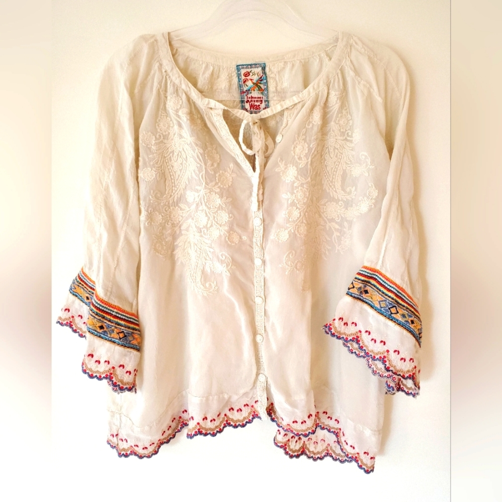 Gorgeous Boho Floral Embroidered 'Nasiba' Blouse Johnny Was